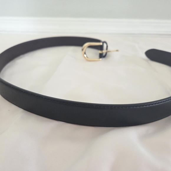 Coach Black Leather Belt with Gold-Tone Buckle - Picture 8 of 9